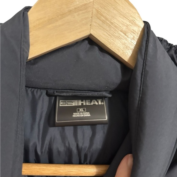 32 Degrees Women's Plus Size Hooded Quilted Jacket - Winter Coat - Outwear XL - Picture 5 of 9